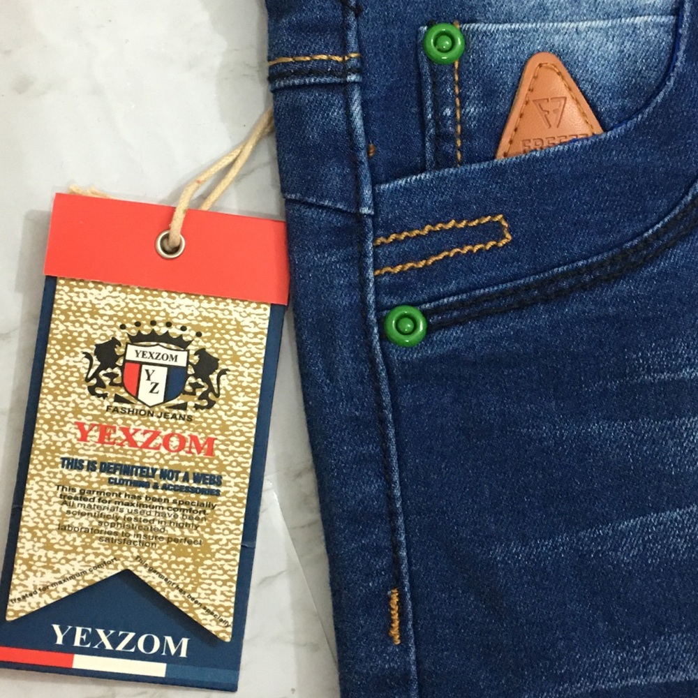 YZ Dark Blue Denim Wash Jean Shorts Capri Pants - Picture 3 of 10